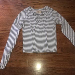 Long sleeve top with net